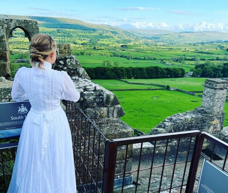 Majestic, medieval wedding – Bolton Castle Wensleydale